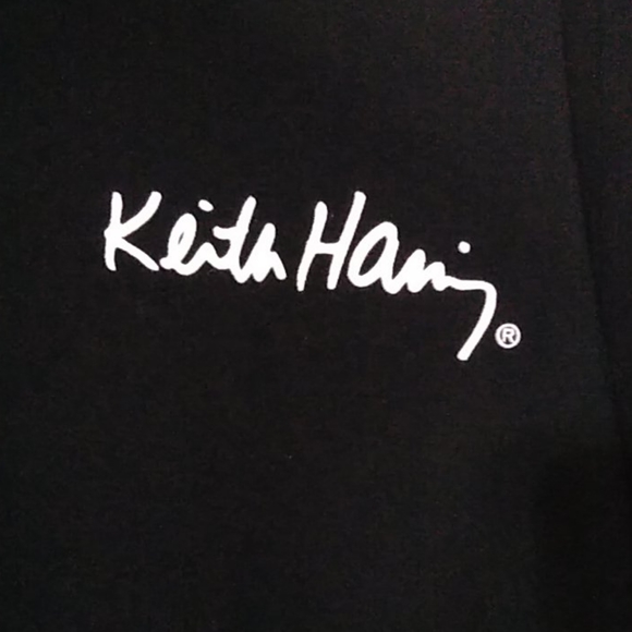 NWT! Keith Haring Black & White Barking Dog Long Sleeve - Picture 6 of 6
